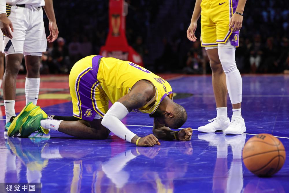 申京的表现 申京的表现