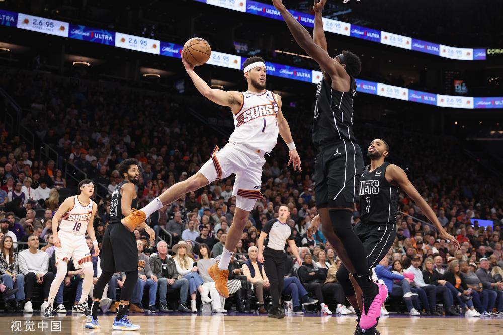 在比赛后的 在比赛后的