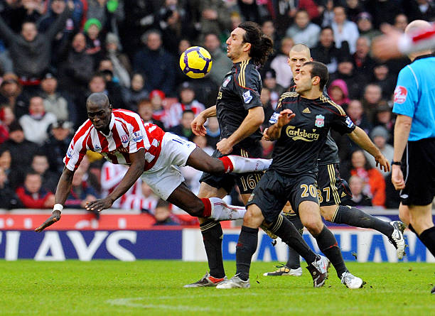 巴顿司职右 巴顿司职右